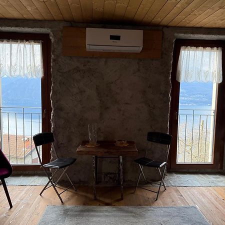 Stone House: Fairytale Flat With Magic Lake View เบลลาโน ภายนอก รูปภาพ